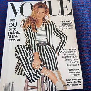 March 1993 Vogue Karen Mulder cover perfect vintage original supermodels rare